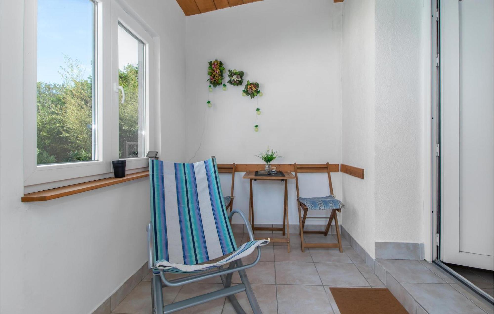 Nice Apartment In Smrika With Kitchen Exterior photo